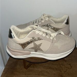 BRAND NEW Vintage Havana Sneakers